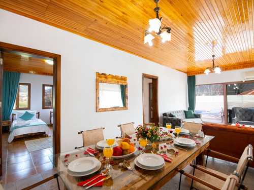  gece  -  Kasım
  | Kalkan Bezirgan Köyü Villa (6 Kişilik, Korunaklı Havuzlu, Jakuzili Seçenekli)